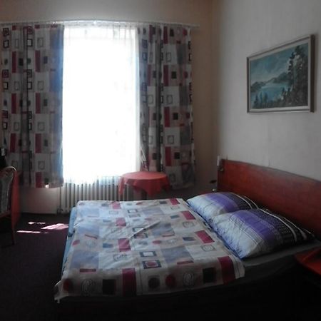 U Jindricha Otel Milevsko Dış mekan fotoğraf
