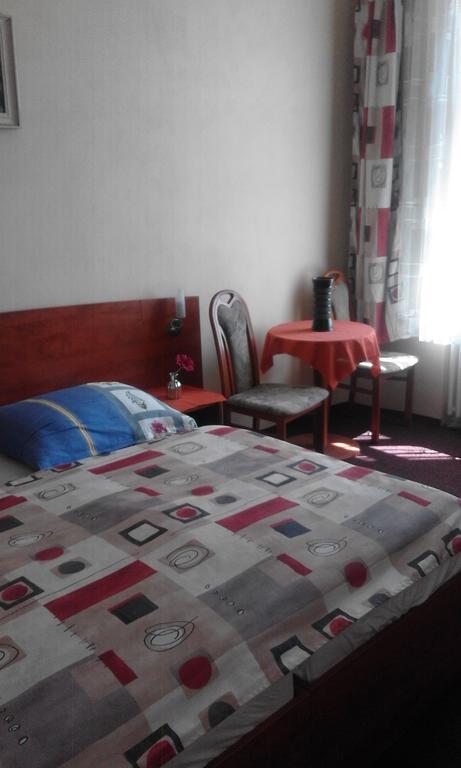U Jindricha Otel Milevsko Dış mekan fotoğraf