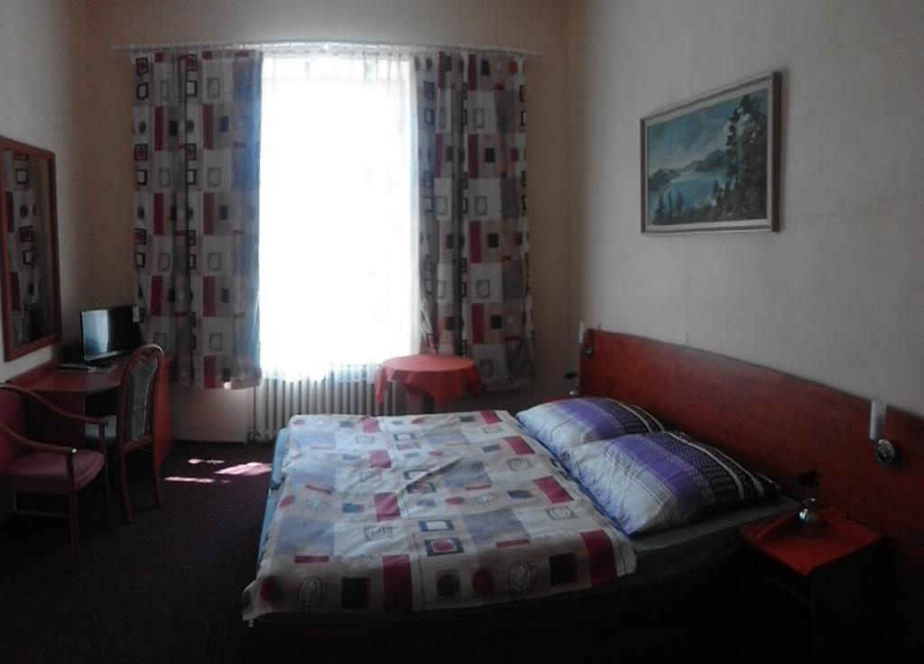 U Jindricha Otel Milevsko Dış mekan fotoğraf